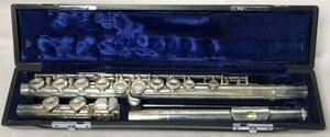 管理番号=e0751945【中古】YAMAHA FLUTE YFL-31 JUNK ヤマハ フルート ジャンク 現状渡し シリアルNo.042413