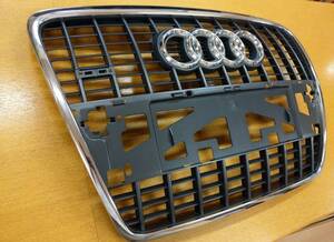 【屋内保管品！】アウディ Audi A6アバント 純正フロントグリル ラジエーターグリル 4F0853651L