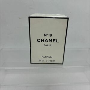 香水　新品未使用　CHANEL シャネル　N°19 14ml 2210102