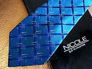 ★*:.H0109美品★【人気の細8.8㎝】【NICOLE】ニコルのネクタイ★ナロータイ★