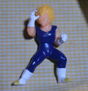  ドラゴンボールZ スーパーサイヤ人 ベジータ フルカラー 彩色 硬質塩ビ 大きめサイズ 7cm 1995 バンダイ ジャンプ アニメ フィギュア 人形