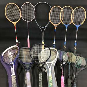 R765【 ラケット 13本 まとめて！】バドミントン テニス YONEX prince DUNLOP ミズノ 木製 レトロ ヴィンテージ 現状品 ジャンクあり