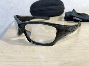 美品 OAKLEY オークリー ピットブル PIT BULL チタニウムクリア 9161-11 サングラス ケース