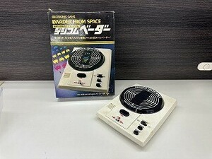 G311-X6-114 エポック社のマイコンゲーム デジコムべーダー 現状品①