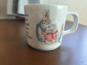 USED　イギリス WEDGWOOD ウェッジウッド PETER RABBIT ピーターラビット マグカップ★★