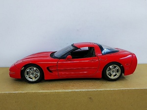 ■ Bburagoブラーゴ 1/18 Chevrolet Corvette CS 1997 シボレーコルベット ダイキャストモデルミニカー