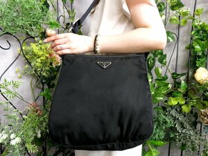 美品●PRADA プラダ●三角ロゴプレート●ポコノ ナイロン カーフ レザー 本革●ショルダー バッグ●黒●SV金具●ヴィンテージ●B5●Js47200