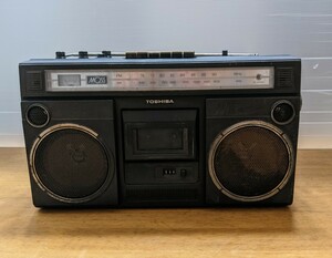 IY1371 TOSHIBA RT-8080S 昭和レトロ AM&FMラジオ・カセットデッキ/東芝 通電不可 現状品 JUNK