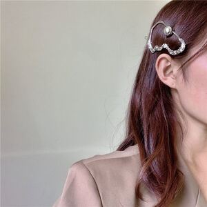 marcydorn 変形ワンポイントサークルデザインヘアクリップ　シルバー