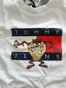 トミーヒルフィガー&ルーニーテューンズTシャツ新品★130キッズ★tommy