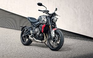 BT MOTO 社製 ECU書き換えソフトウエア TRIUMPH 660 TRIPLE 2020～2023 年式