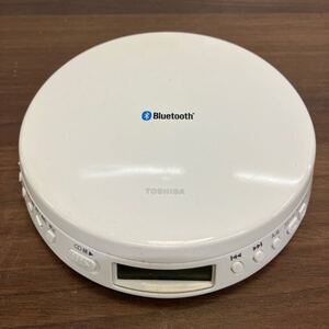 2021年製 TOSHIBA 東芝 ポータブルCDプレーヤー TY-P30 Bluetooth送信機能付 ワイヤレス対応 白 ホワイト オーディオ機器