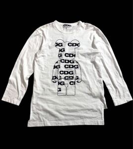 ■ CDG COMME des GARCONS コムデギャルソン×メディコムトイ ■ フロント ビッグ ベアブリック ロゴ プリント 長袖 Tシャツ ロンT