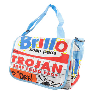 メッセンジャーバッグ Brillo ブリロ 高さ25x幅33x奥行き14cm（ベルト長80~135cm）コットン製 ポリエステル