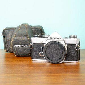 完動品◎オリンパス OM-1 ボディ フィルムカメラ #304