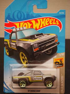 ホットウィール 87 DODGE D100 MOPER シルバー メタリック ダッジ ミニカー ピックアップ BAJA モパー × HOT WHeeL コラボ　