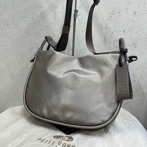 【未使用♪】c47 PELLE BORSA ペレボルサ　ショルダーバッグ　斜め掛けOK 大人上品♪ 定価33,000円相当の品　使いやすい♪ 軽量　ヘビロテ