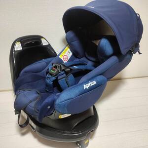 【送料込】アップリカ 綺麗 フラディアグロウ ISOFIX チャイルドシート フルフラット 回転 新生児～ クリーニング済