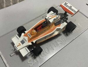 1/32 77 78 年マクラーレン　マクラーレンM26 スロットカー用バキュームボディー　無塗装組立キット