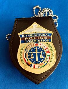 ポリスバッジ レプリカ アメリカンポリス INTERNATIONAL POLICE COMMISSION　バッジホルダー付