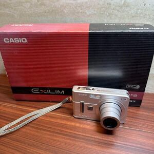 CASIO EXILIM EX-Z57 デジカメ シルバー