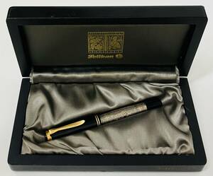 ★　万年筆　★　PELIKAN　ペリカン　TOLEDO　トレド　★　ペン先　18Kt.（18C-750） ボディ　24Kt.-gold-plated 　★　箱　★