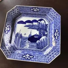 美品　古伊万里　陶器　年代物　盛り皿　角皿　八角絵皿　線画　山水の絵柄が素敵な