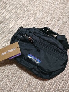 新品 未使用 patagonia パタゴニア ウエストポーチ ウルトラライト ブラックホール ミニ ヒップバッグ バッグ ショルダー 1L ブラック 黒