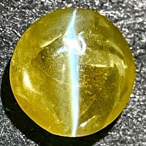 ●天然クリソベリルキャッツアイ0.825ct●s 約5.7×5.6mmソーティング付 裸石 宝石 ジュエリー jewerly chrysoberyl catseye DG0/DG0 ◎