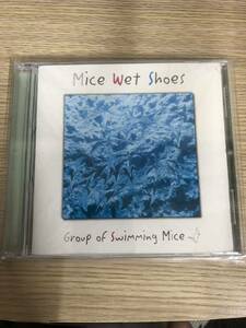 9＊119 Group of Swimming Mice Mice Wet Shoes