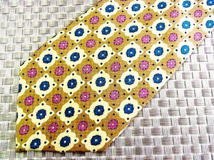 ♪34913D♪状態並品【刺繍 花 小花 スクエア 柄】エル【ELLE】ネクタイ