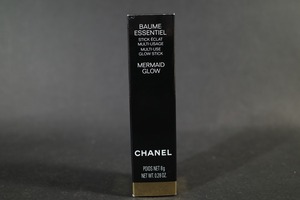 未使用 CHANEL シャネル ボーム エサンシエル MERMAID GLOW (限定色)