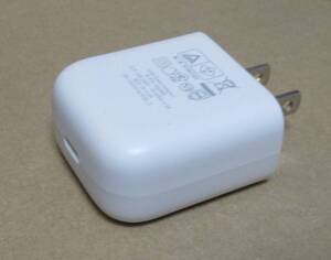 USB Type-C出力ACアダプタ S82A45 (5V 2A) 中古