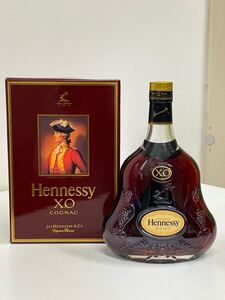 ［8872］ Hennessy XO COGNAC ヘネシー 金キャップ クリアボトル コニャック ブランデー 未開栓　700ml 40%