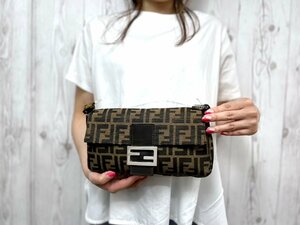 極美品 FENDI フェンディ ズッカ マンマバケット ハンドバッグ ショルダーバッグ ナイロンキャンバス×レザー 茶系 72251