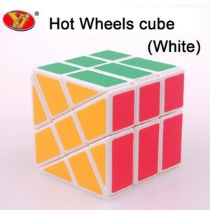 特定のパズルPyramidcubeマジックスピードキューブプロフェッショナルセットMegamin wheel cube white