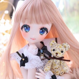 【シンティランテ】DDH-22 カスタムヘッド セミホワイト+碁石アイ2種　MDD ドール 