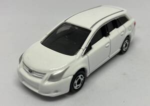 トミカ　TOYOTA AVENSIS