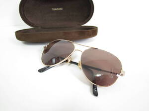 ◆TOM FORD　MADE IN ITALY　TF823　28D　POLARIZED　トムフォード　ティアドロップ　サングラス　眼鏡　程度良品