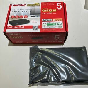 108 BUFFALO バッファロー ギガスイッチングハブ LSW4-GT-5NS BK 5ポート　現状品