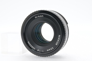 Nikon AI-S NIKKOR 50mm F1.8 Fマウント MF一眼レフ用 ニコン パンケーキレンズ 単書店レンズ