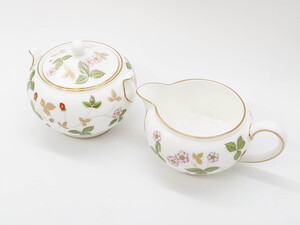 R-079003 イギリス WEDGWOOD(ウェッジウッド) WILD STRAWBERRY(ワイルド ストロベリー) R4406 苺シュガーポット&クリーマー2点セット