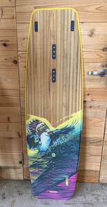 ウェイクボード　wakeboard DUP DELTACO FI 131cm 新品　在庫処分品