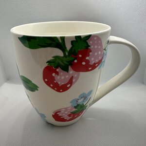 q3221 Cath Kidston Queens キャスキッドソン マグカップ いちご柄 クイーンズ