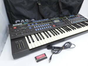 〈CASIO〉　カシオ　シンセサイザー　CZ-1　ROM付き