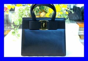 ○美品 サルヴァトーレ・フェラガモ Salvatore Ferragamo ヴァラリボン カーフ 2Way バッグ B0277