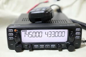 ICOM アイコム IC-2730 FM144/430MHz 20W デュアルバンドモービルトランシーバー（オプションMBA-4付き）