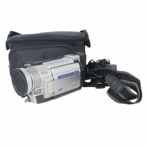 【中古】 VICTOR ビクター GR-DVF303K デジタルビデオカメラ バッテリー、ACアダプター、カメラバッグ NT BCランク