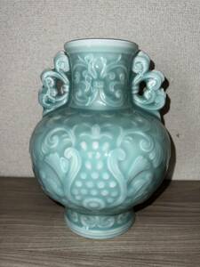 中国古美術 花瓶 花器 青磁花瓶 高:24．6cm 幅:21cm