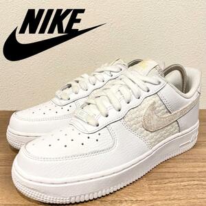 NIKE WMNS AIR FORCE 1 